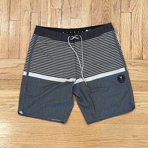 Men's VISSLA Board Shorts  |  SIZE 33  |   Upcycle Poly-Cotton Stretch